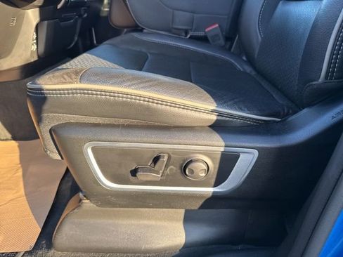 Used 2023 RAM 1500 Laramie image 11