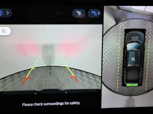 Used 2025 Ford F150 Raptor image 29