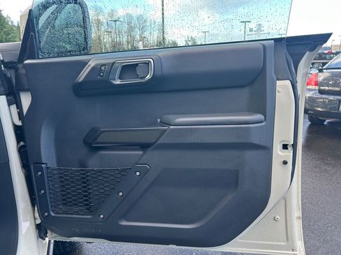 Used 2025 Ford Bronco Badlands AWD/4WD image 25