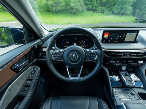 Used 2022 Acura MDX SH-AWD w/ Technology Package image 13