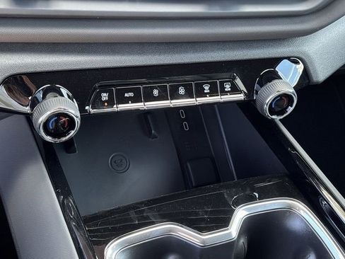 New 2026 Chevrolet Silverado EV LT image 32