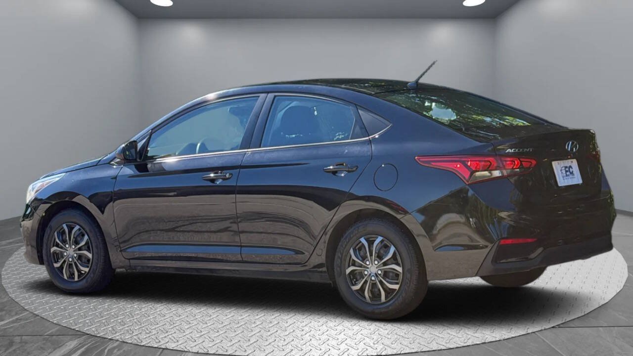 Used 2021 Hyundai Accent SE FWD image 7