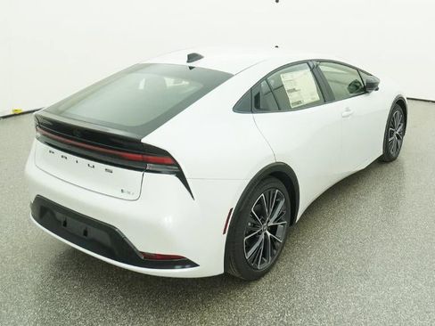 New 2026 Toyota Prius XLE image 8