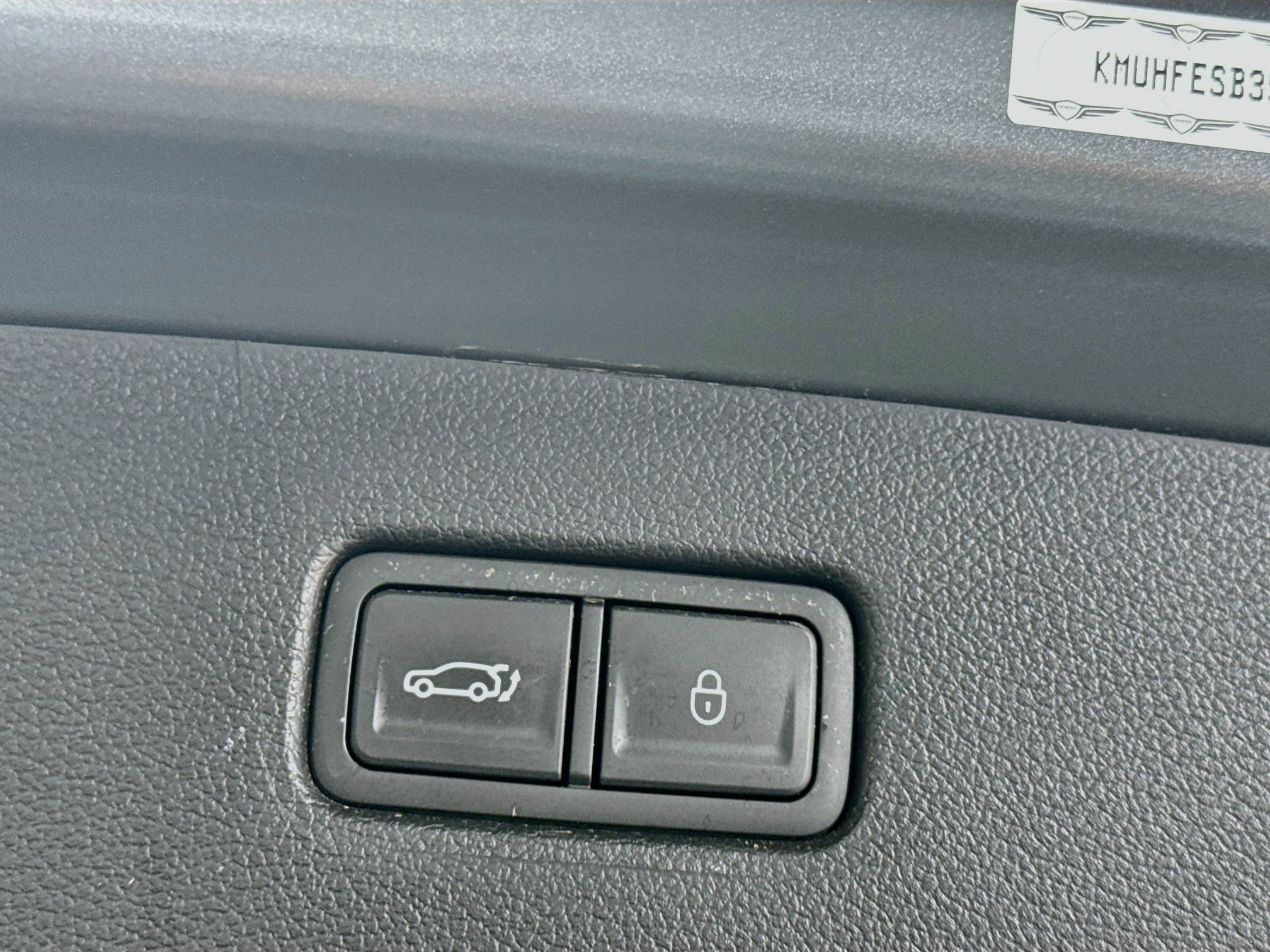 Used 2025 Genesis GV80 2.5T Standard AWD/4WD image 31