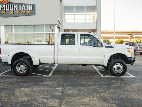 Used 2011 Ford F350 Lariat image 4