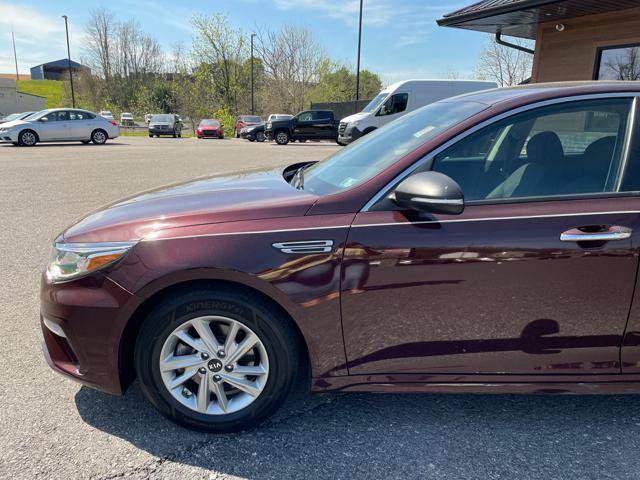 Used 2019 Kia Optima LX FWD image 2