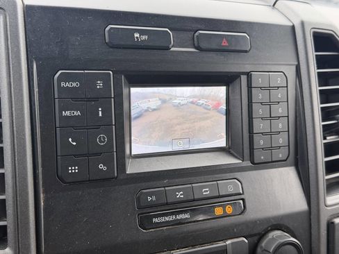 Used 2022 Ford F350 XL w/ Power Equipment Group image 22