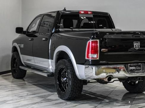 Used 2016 RAM 1500 Laramie w/ Convenience Group AWD/4WD image 13