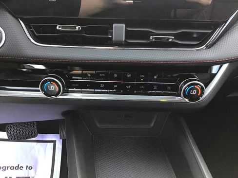 New 2026 Chevrolet Equinox RS image 40