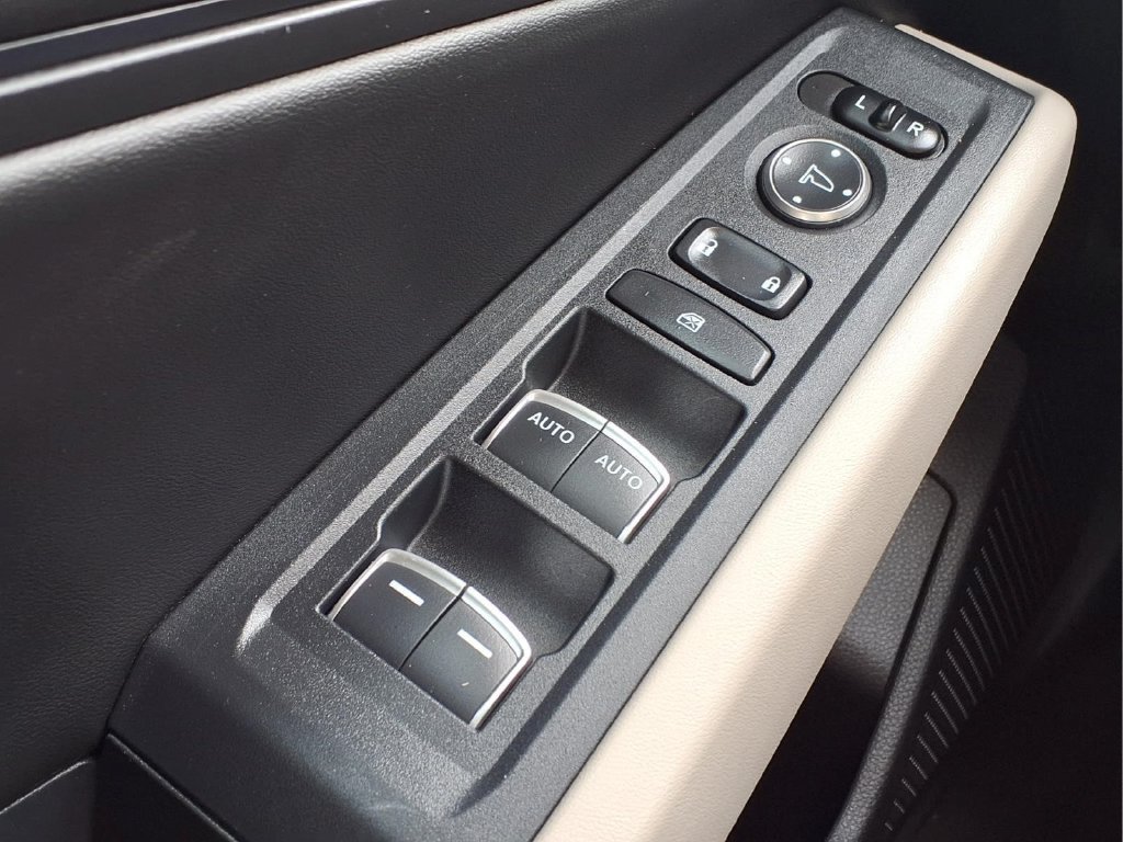 Certified 2024 Honda Accord EX image 19
