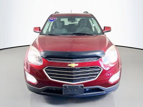 Used 2017 Chevrolet Equinox LT w/ Convenience Package image 2
