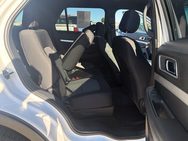 Used 2017 Ford Explorer XLT FWD image 24