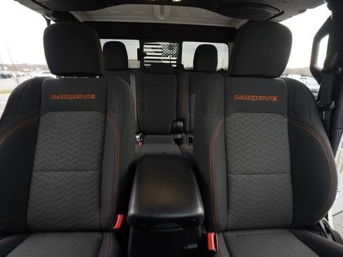 Used 2023 Jeep Gladiator Mojave w/ Trailer Tow Package image 33