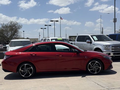 Used 2021 Hyundai Elantra N Line w/ Cargo Package FWD image 4