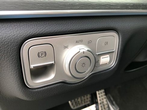 New 2026 Mercedes-Benz GLS 450 4MATIC image 14