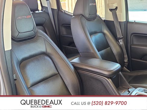 Used 2021 Chevrolet Colorado ZR2 w/ ZR2 Dusk Special Edition AWD/4WD image 31