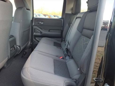 New 2026 Nissan Frontier SV w/ SV Convenience Package AWD/4WD image 8