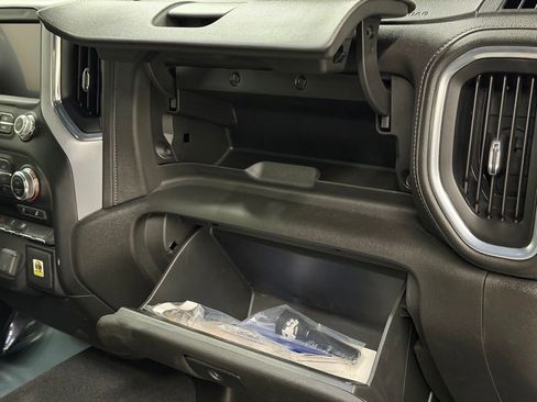 Certified 2021 GMC Sierra 1500 Elevation image 25