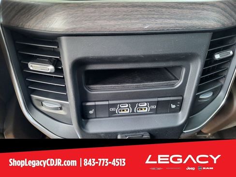New 2025 RAM 1500 Laramie w/ Trailer Tow Group AWD/4WD image 17
