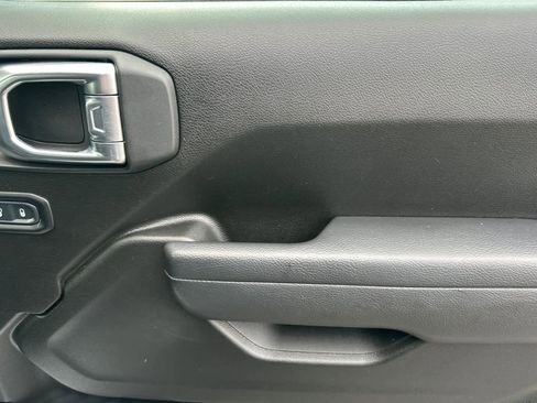 Used 2023 Jeep Wrangler Unlimited Rubicon 4xe w/ Steel Bumper Group image 19