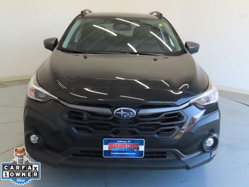 Used 2024 Subaru Crosstrek 2.0i Premium image 11