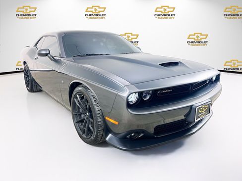 Used 2021 Dodge Challenger R/T Scat Pack w/ T/A Package image 1