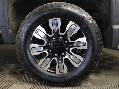 Used 2024 GMC Sierra 2500 Denali w/ Denali Reserve Package AWD/4WD image 21