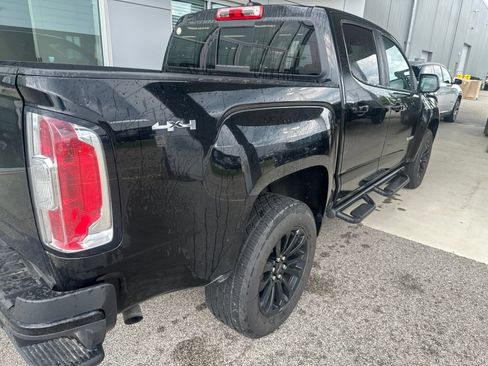 Used 2022 GMC Canyon Elevation w/ Elevation Premium Package AWD/4WD image 6