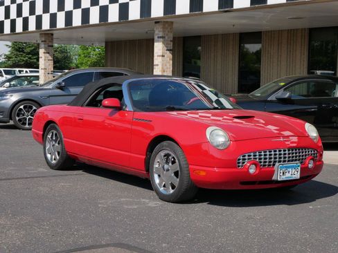 Used 2002 Ford Thunderbird RWD image 9