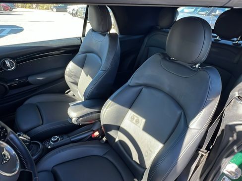 Used 2024 MINI Cooper S image 19