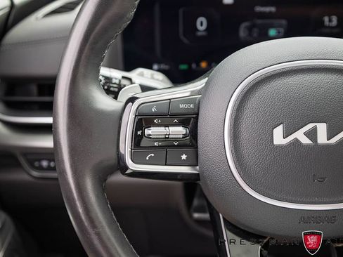 Used 2025 Kia Carnival SX Prestige FWD image 30