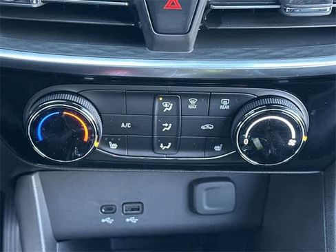 Used 2024 Buick Encore GX Sport Touring w/ Comfort Package image 14