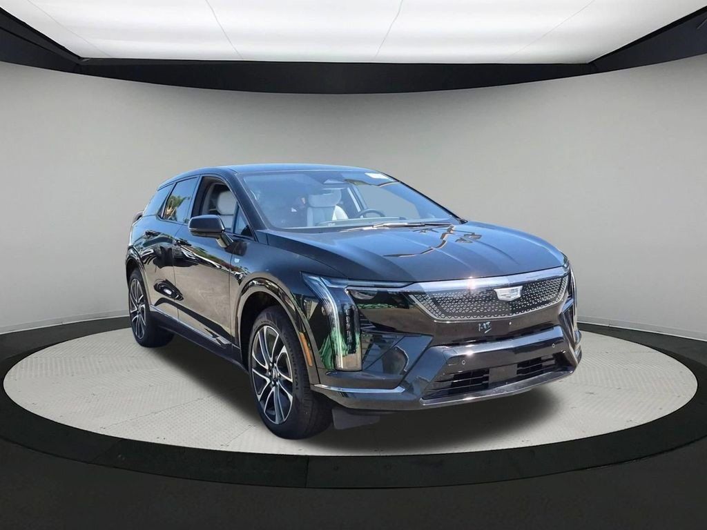 Certified 2026 Cadillac Optiq Sport 1 RWD image 5