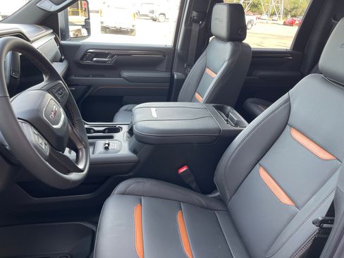 New 2026 GMC Sierra 2500 AT4 w/ Technology Package image 12