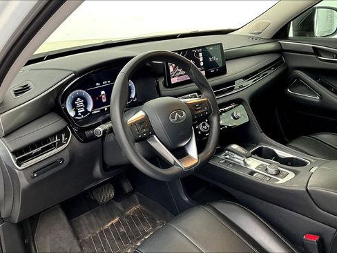 Used 2025 INFINITI QX60 Luxe w/ Cargo Package FWD image 16