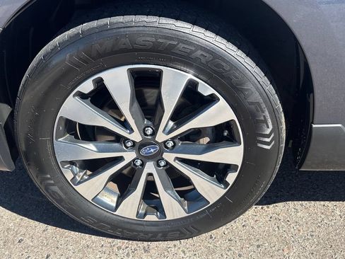 Used 2015 Subaru Outback 2.5i Limited AWD/4WD image 22