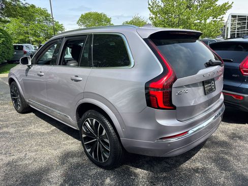 Used 2026 Volvo XC90 B6 Plus w/ Protection Package Premier AWD/4WD image 7