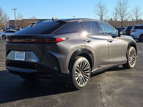 Used 2023 Lexus RZ 450e Premium image 6