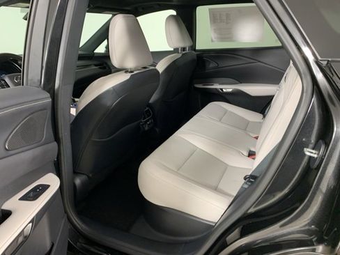 Used 2025 Lexus RX 350 F Sport w/ Accessory Package image 33