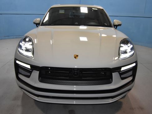 New 2026 Porsche Macan S AWD/4WD image 26
