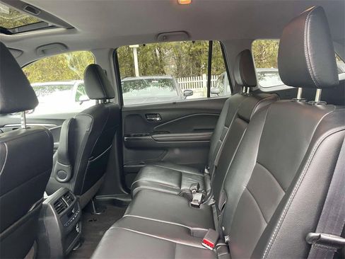 Certified 2022 Honda Pilot Special Edition image 10