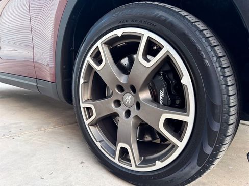 Used 2017 Maserati Levante S image 30