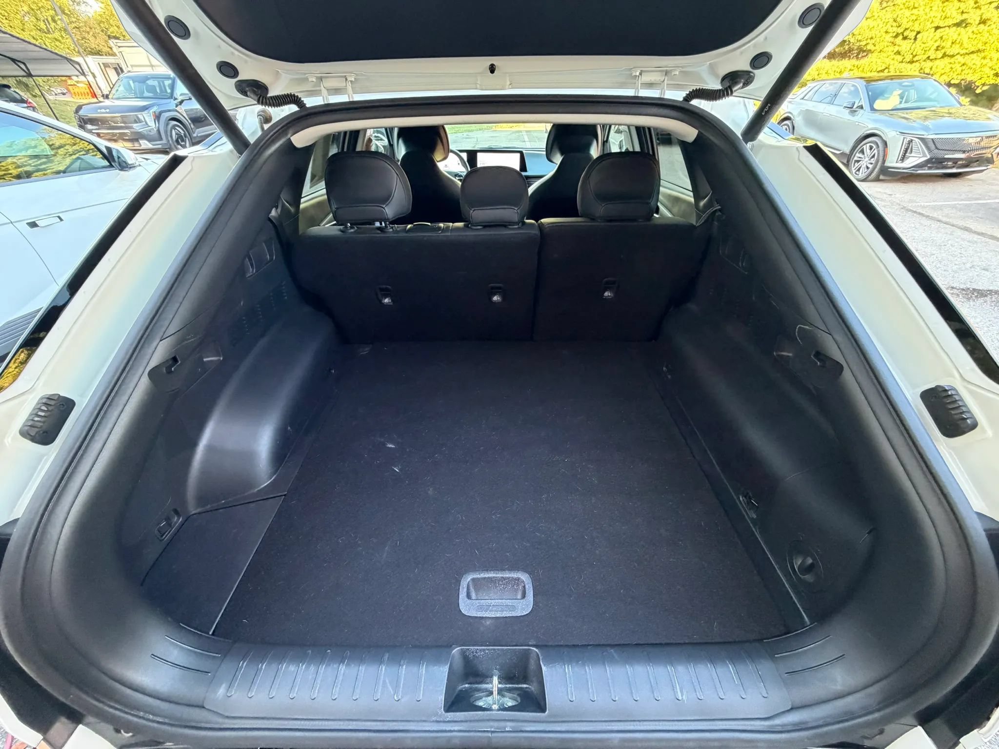 Used 2023 Kia EV6 Wind w/ Wind Technology Package RWD image 17