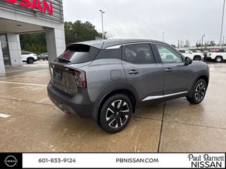 New 2025 Nissan Kicks SV video 3