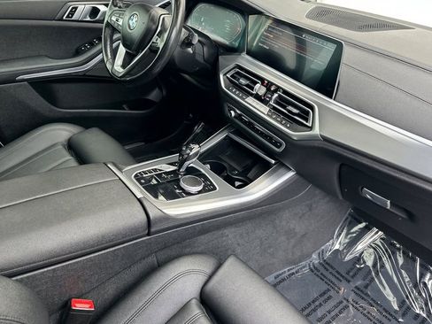 Used 2021 BMW X5 sDrive40i w/ Premium Package image 17