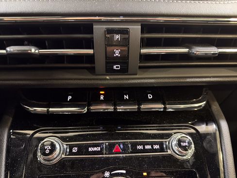 Used 2022 Lincoln Corsair FWD w/ Equipment Group 101A image 19