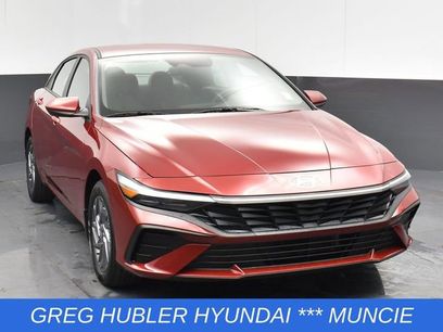 New 2025 Hyundai Elantra Blue