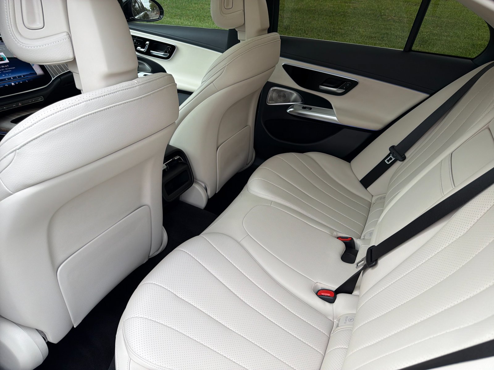 Certified 2024 Mercedes-Benz E 450 4MATIC Sedan image 11