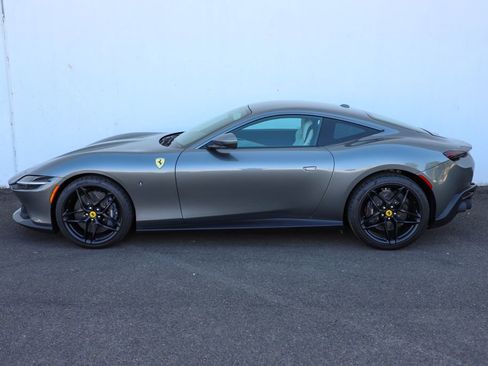 Certified 2024 Ferrari Roma image 12