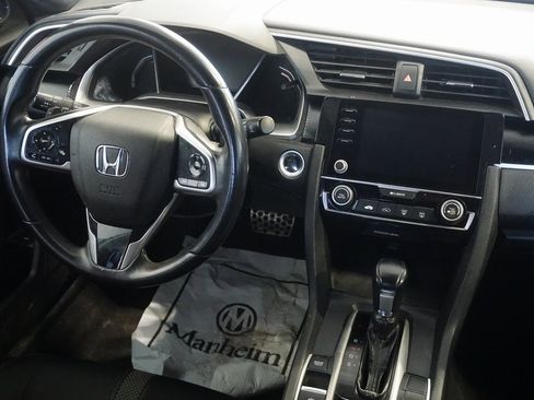 Used 2020 Honda Civic Sport image 23